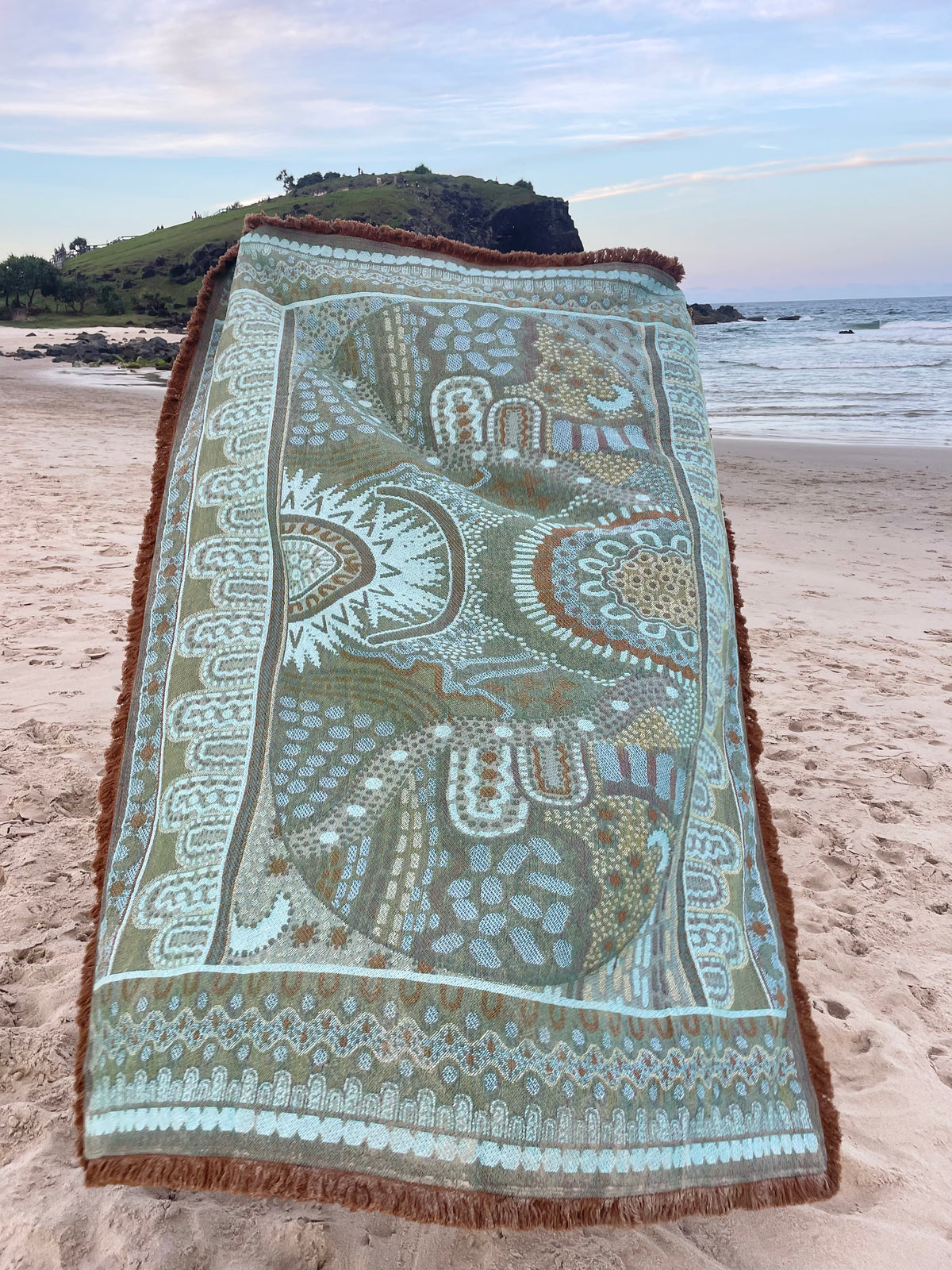 Indigenous Throw Pink Alkira By Taylor - Lee