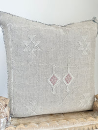 Cactus Silk Square Cover - Sq276