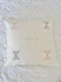 Cactus Silk Square Cover - Sq254