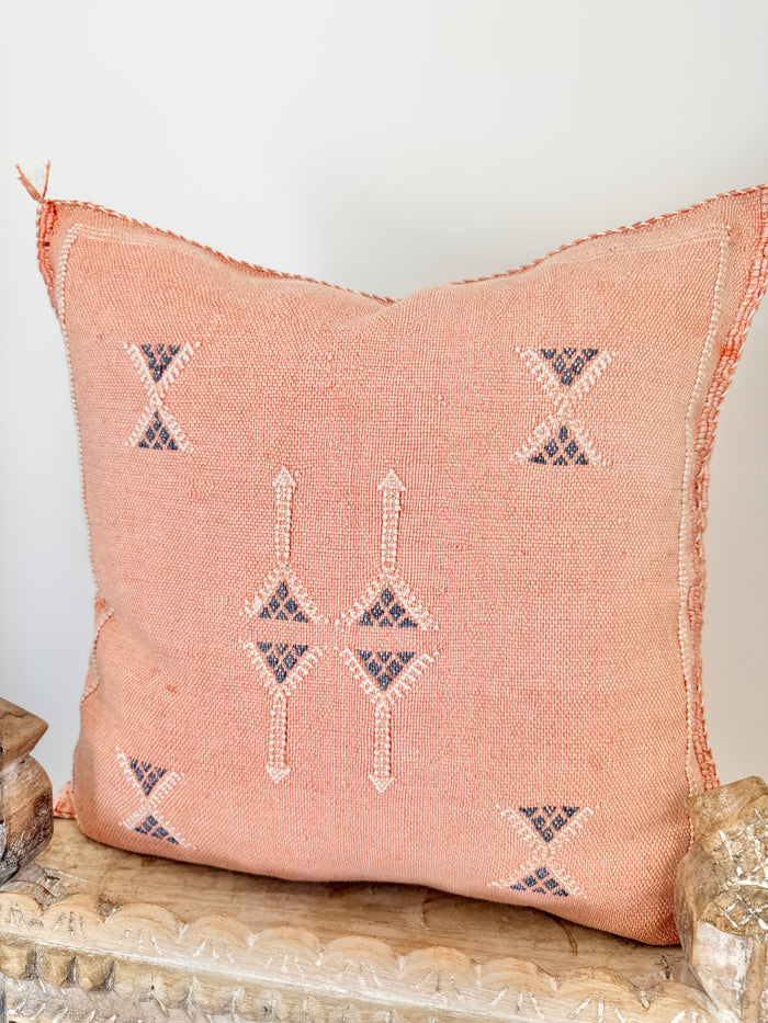 Cactus Silk Square Cover - Sq270