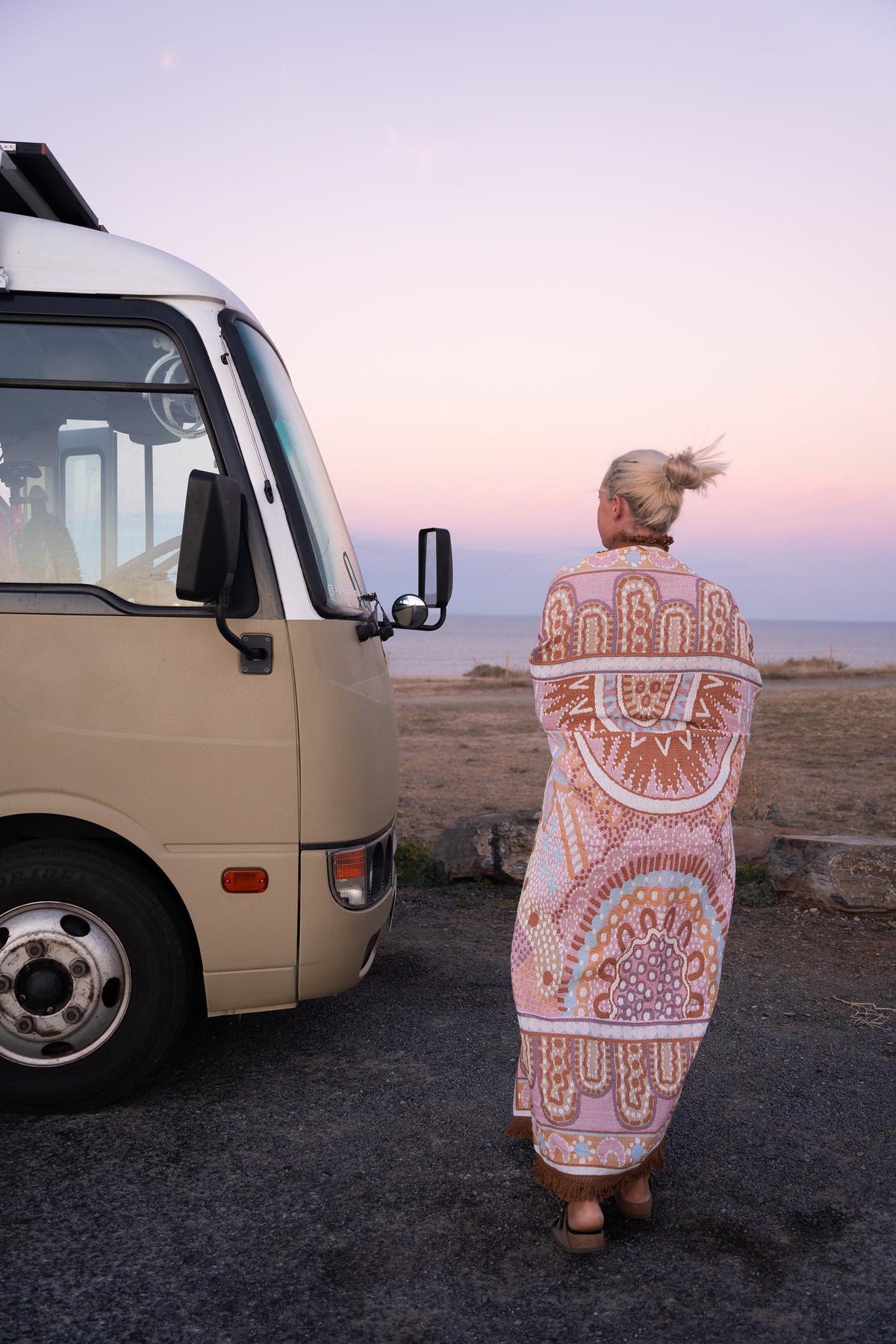 Indigenous Throw Pink Alkira By Taylor - Lee