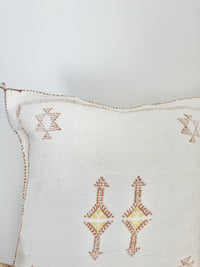 Cactus Silk Square Cover - Sq236