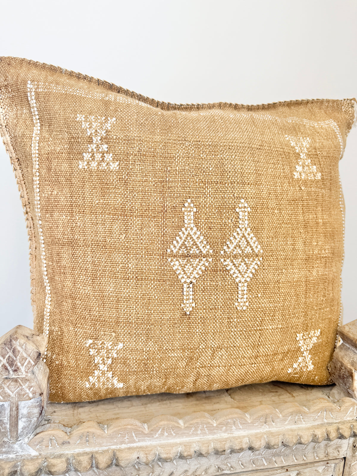 Cactus Silk Square Cover - Sq283