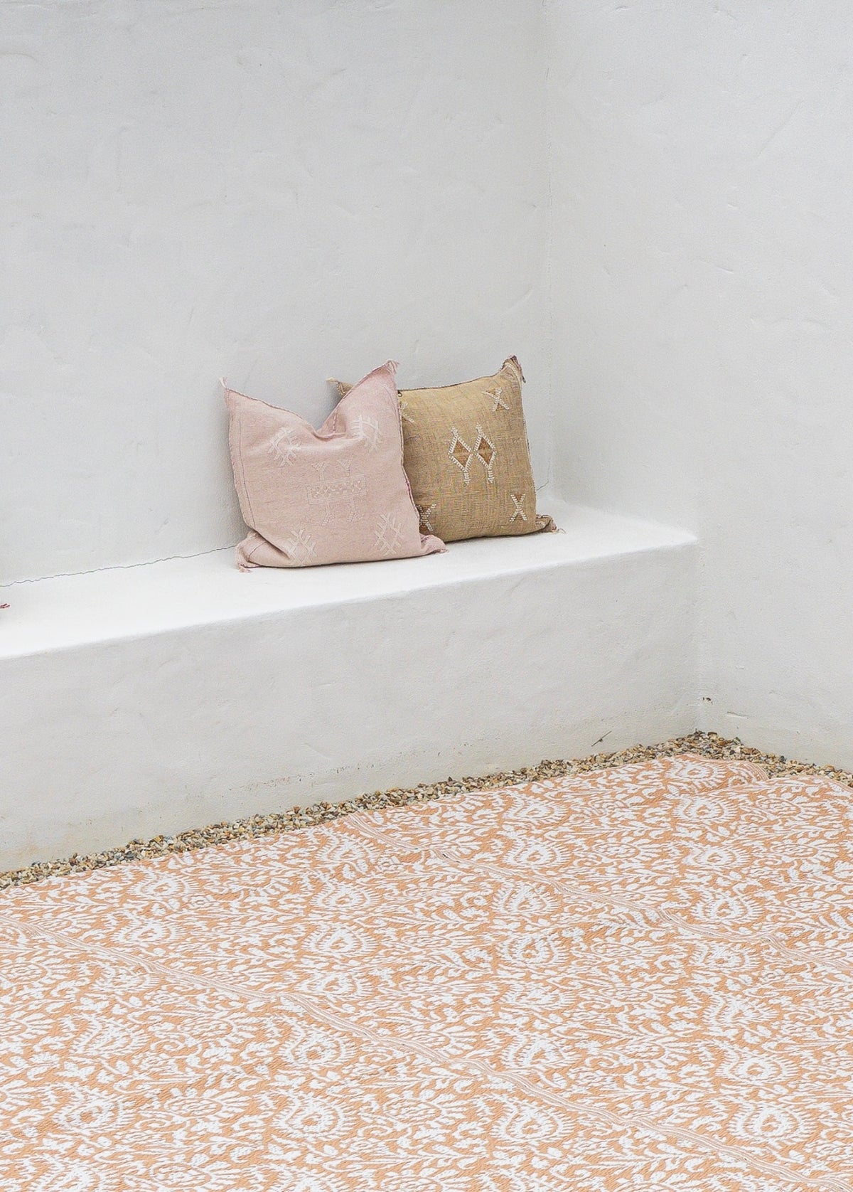 Recycled Outdoor Mat 24 Small Paisley ~ Large - 2.8 X 2.8