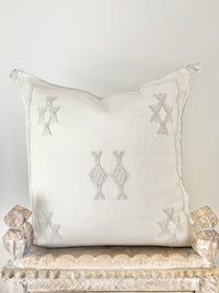 Cactus Silk Square Cover - Sq220