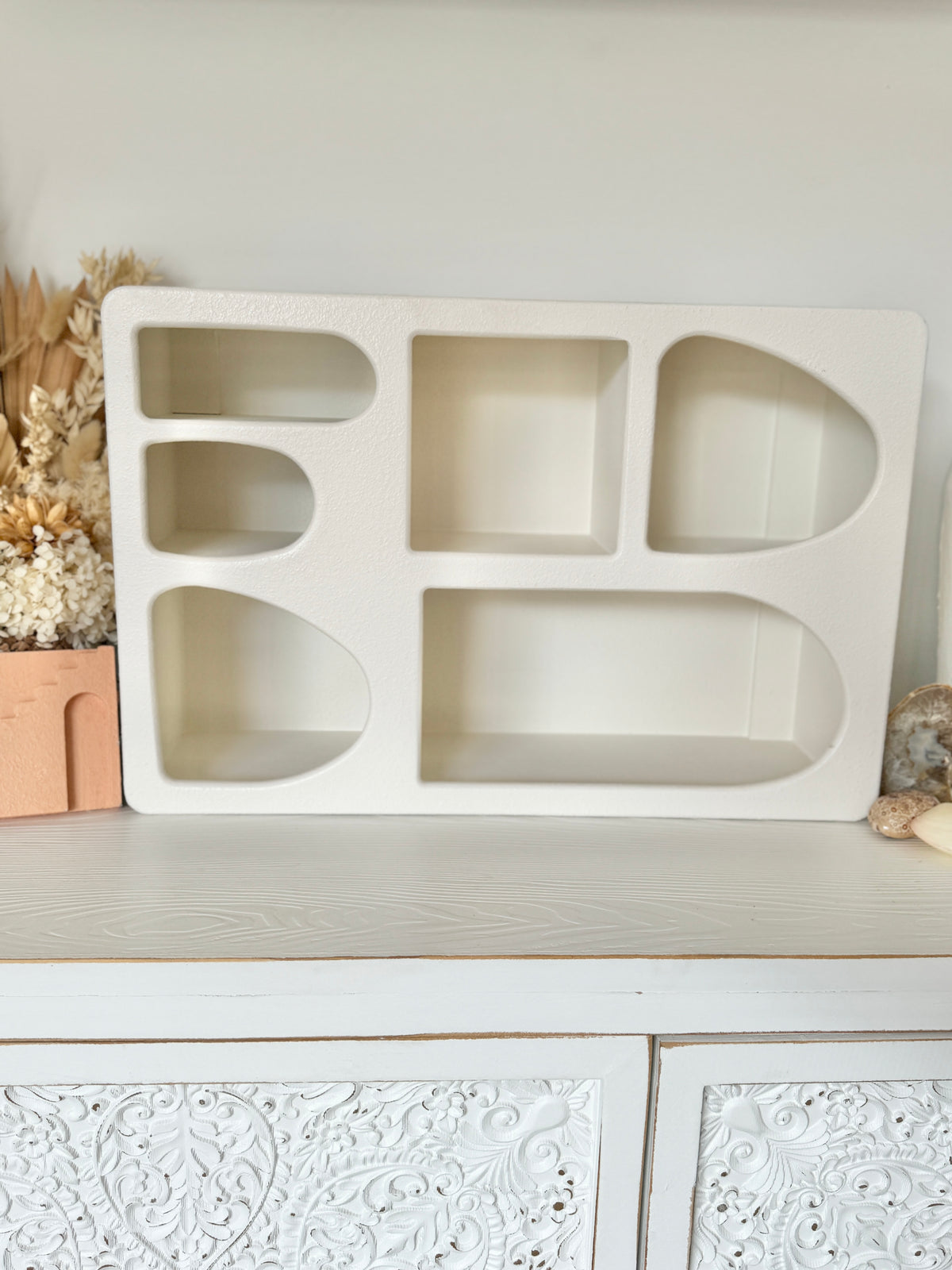 Santorini Niche 6 Shelf Shadow Box Display Shelf