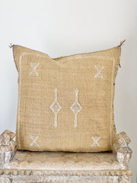 Cactus Silk Square Cover - Sq280