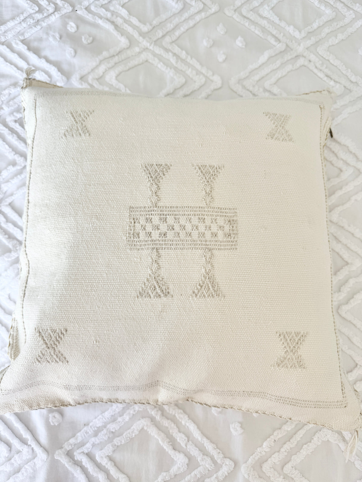 Cactus Silk Square Cover - Sq264