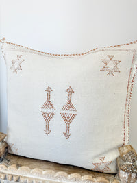 Cactus Silk Square Cover - Sq304