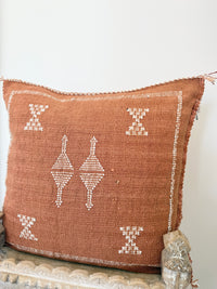 Cactus Silk Square Cover - Sq297