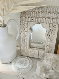 Selenite Engraved Plate - Sun & Moon Birthsigns