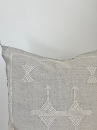 Cactus Silk Square Cover - Sq237