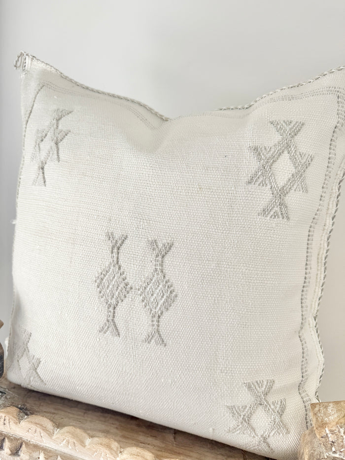 Cactus Silk Square Cover - Sq220