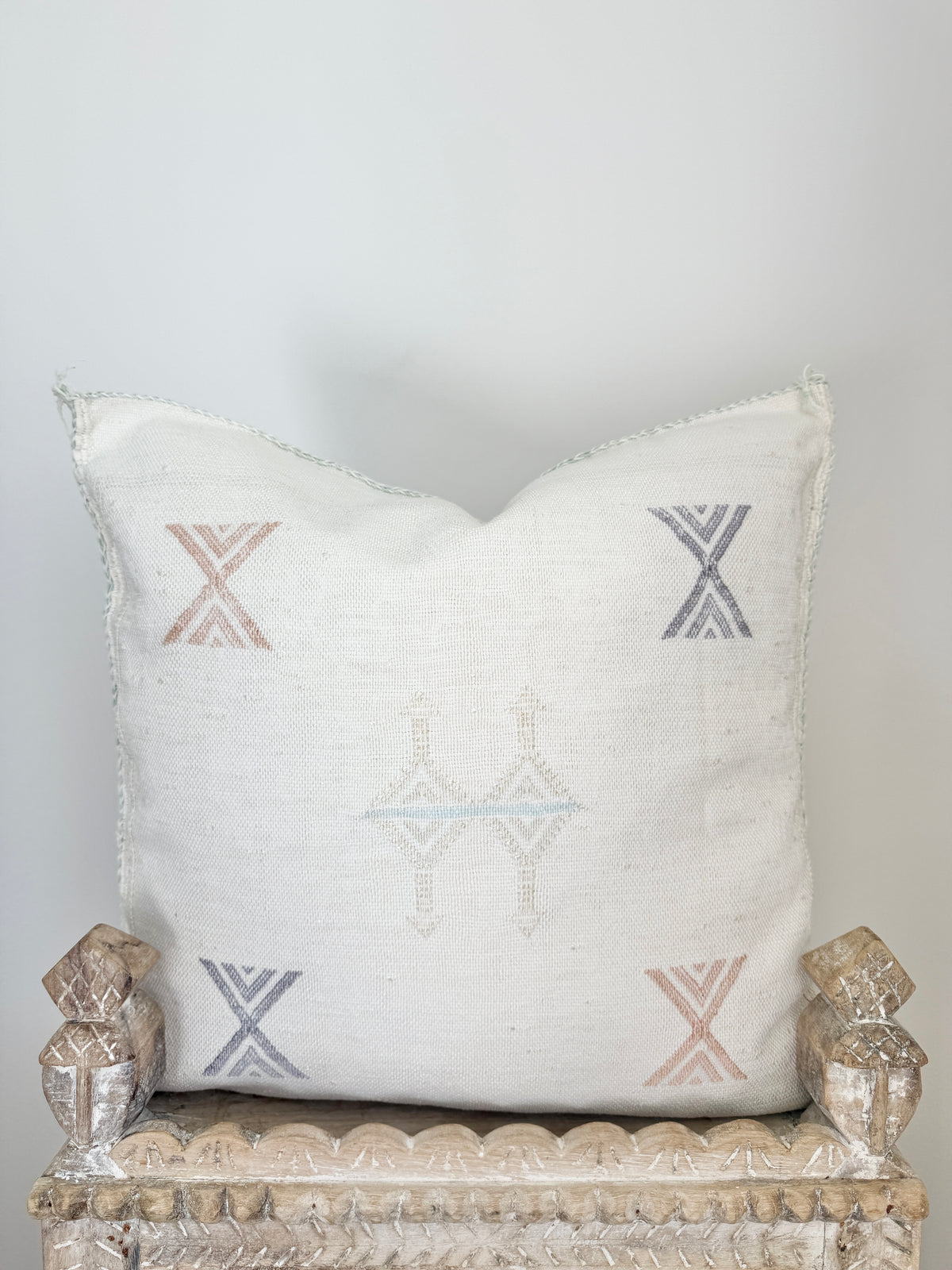 Cactus Silk Square Cover - Sq254