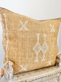 Cactus Silk Square Cover - Sq282