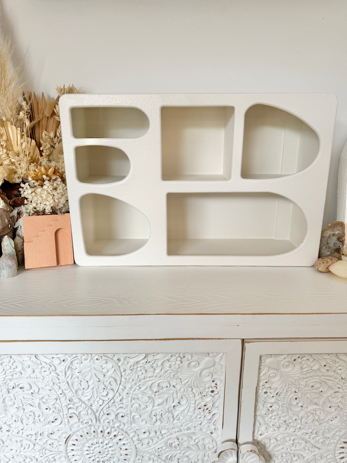 Santorini Niche 6 Shelf Shadow Box Display Shelf