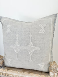 Cactus Silk Square Cover - Sq237