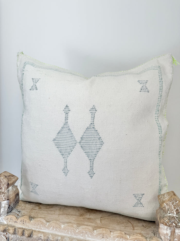 Cactus Silk Square Cover - Sq260