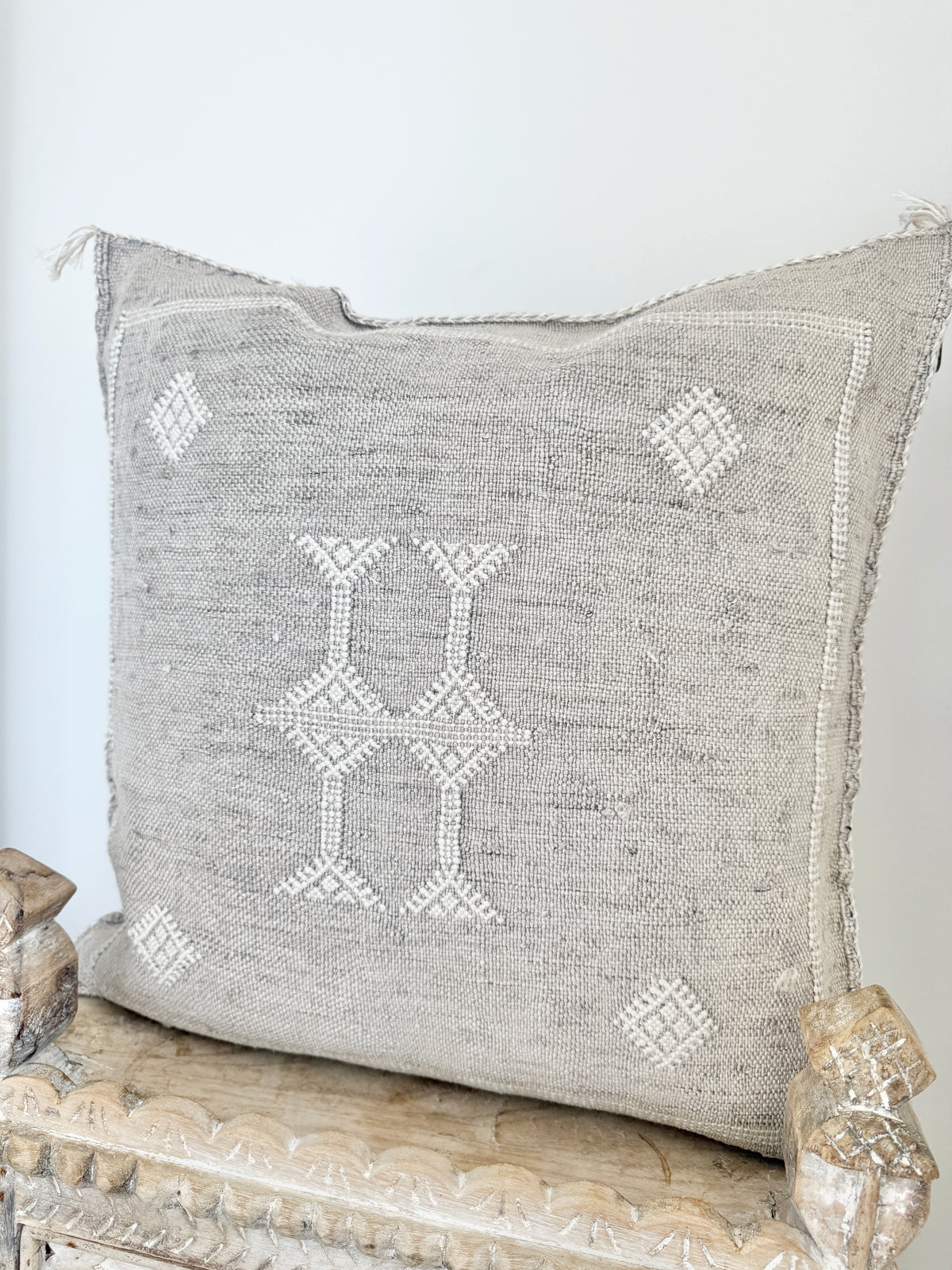 Cactus Silk Square Cover - Sq278