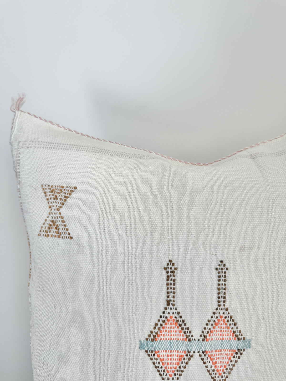 Cactus Silk Square Cover - Sq257