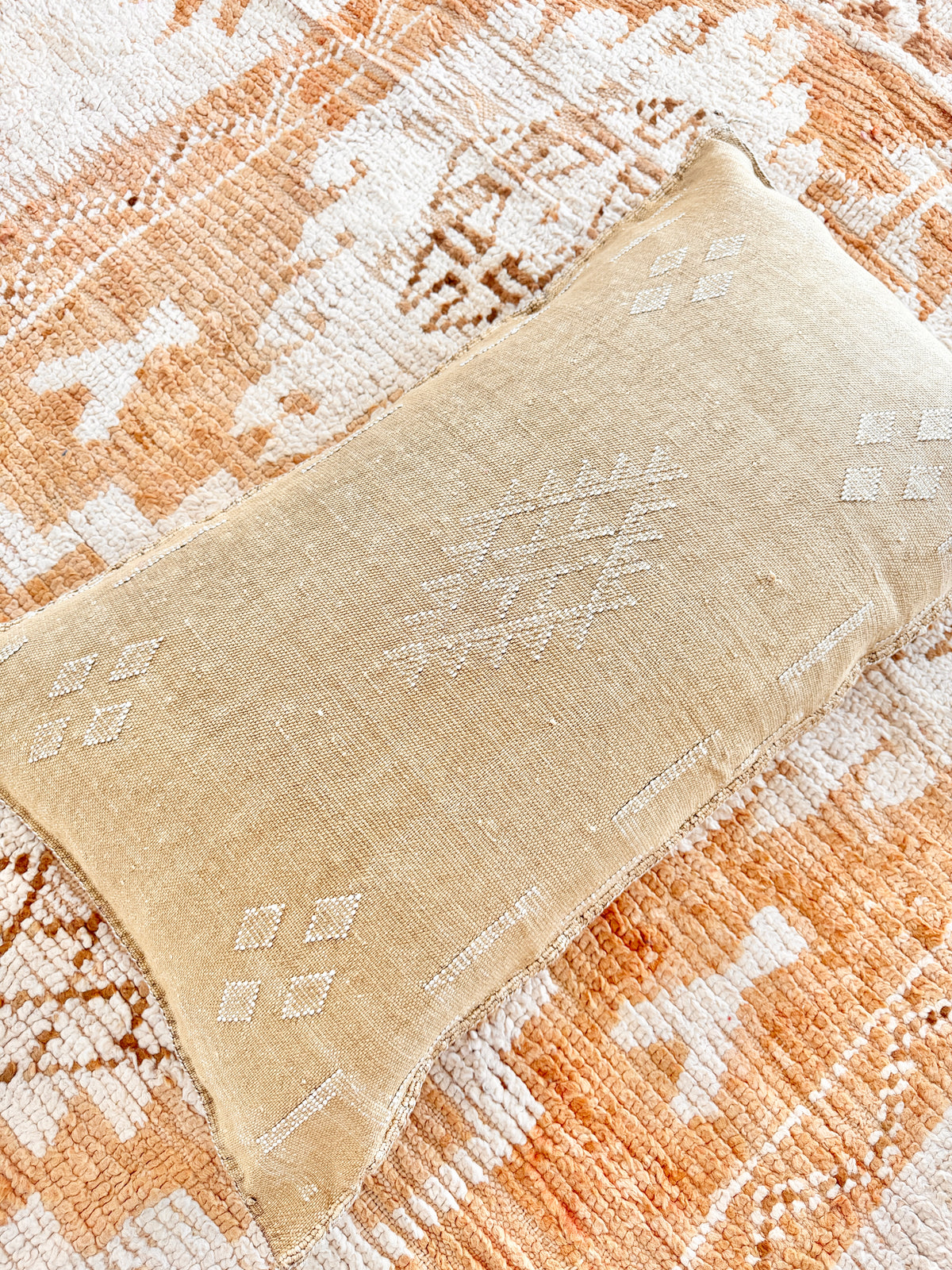 Cactus Silk Large Lumbar Cushion LL7