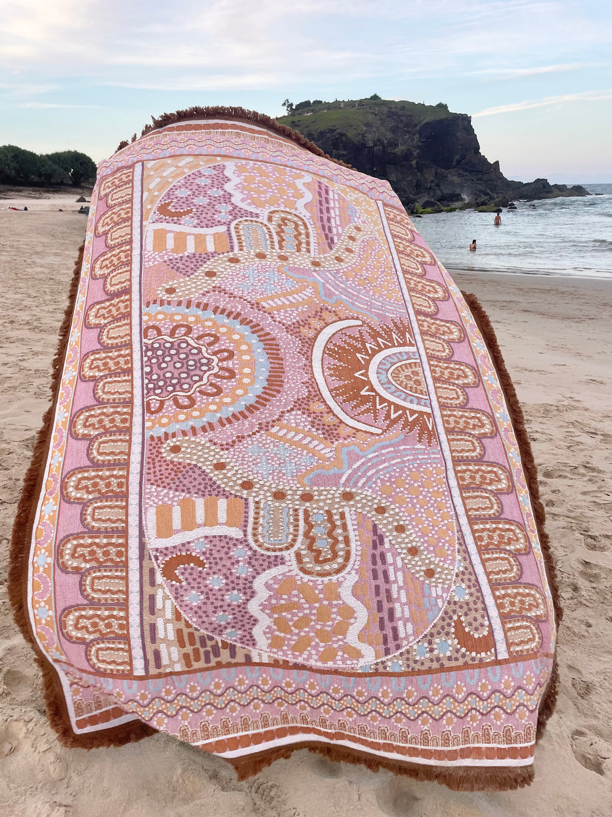 Indigenous Throw Pink Alkira By Taylor - Lee