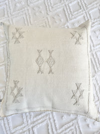 Cactus Silk Square Cover - Sq220