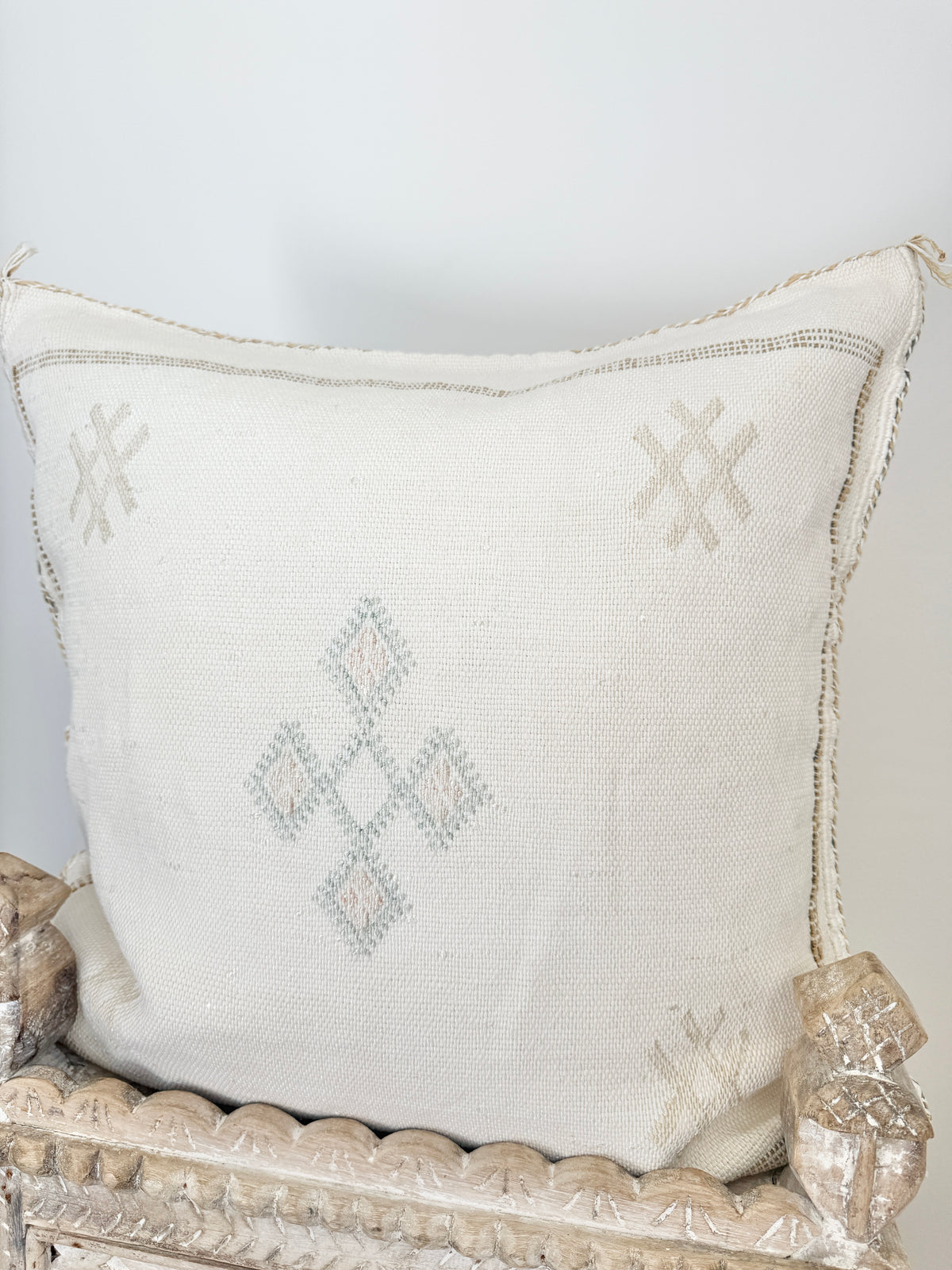 Cactus Silk Square Cover - Sq252