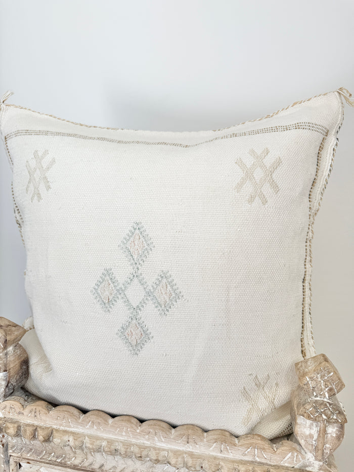 Cactus Silk Square Cover - Sq252