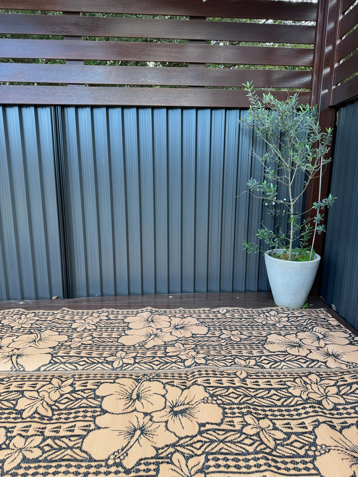 Recycled Outdoor Mat 15 ~ Large - 2.8 x 2.8 m