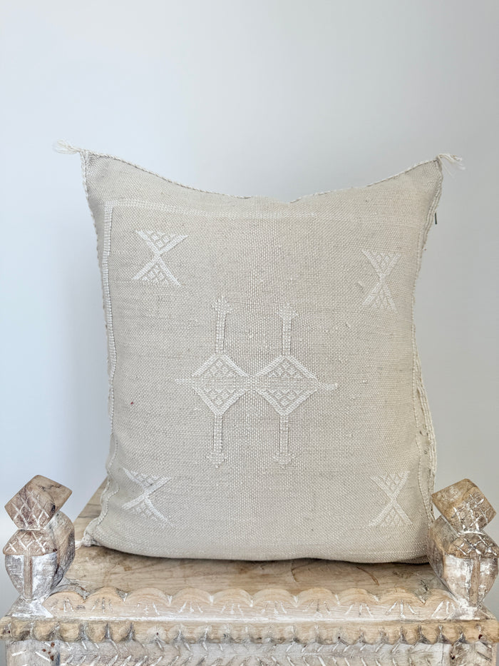 Cactus Silk Square Cover - Sq277