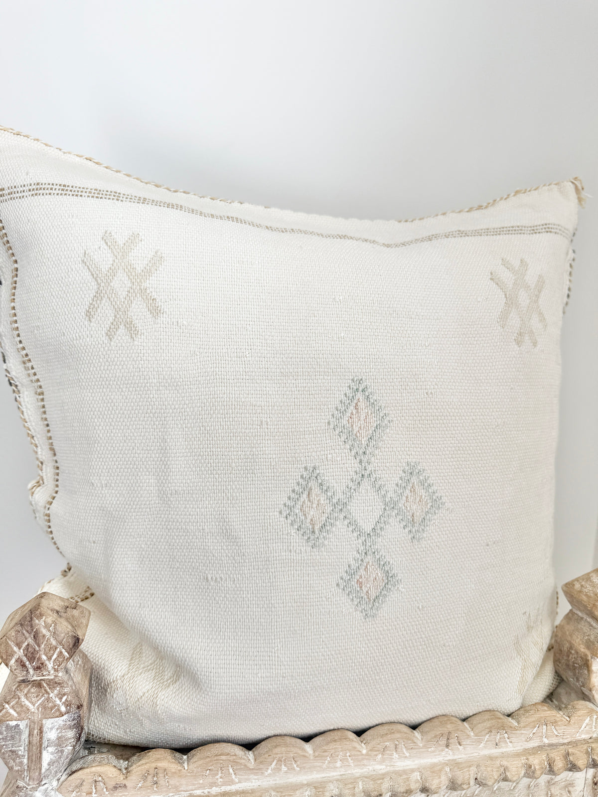 Cactus Silk Square Cover - Sq252