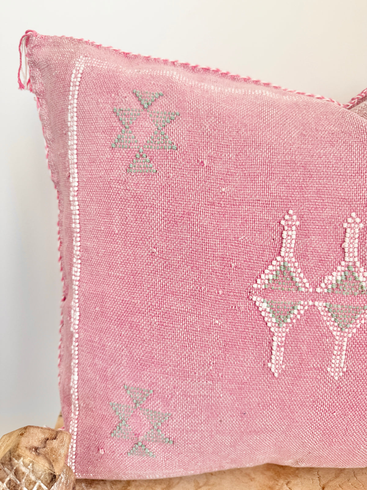 Cactus Silk Square Cover - Sq247