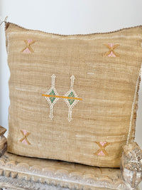 Cactus Silk Square Cover - Sq286