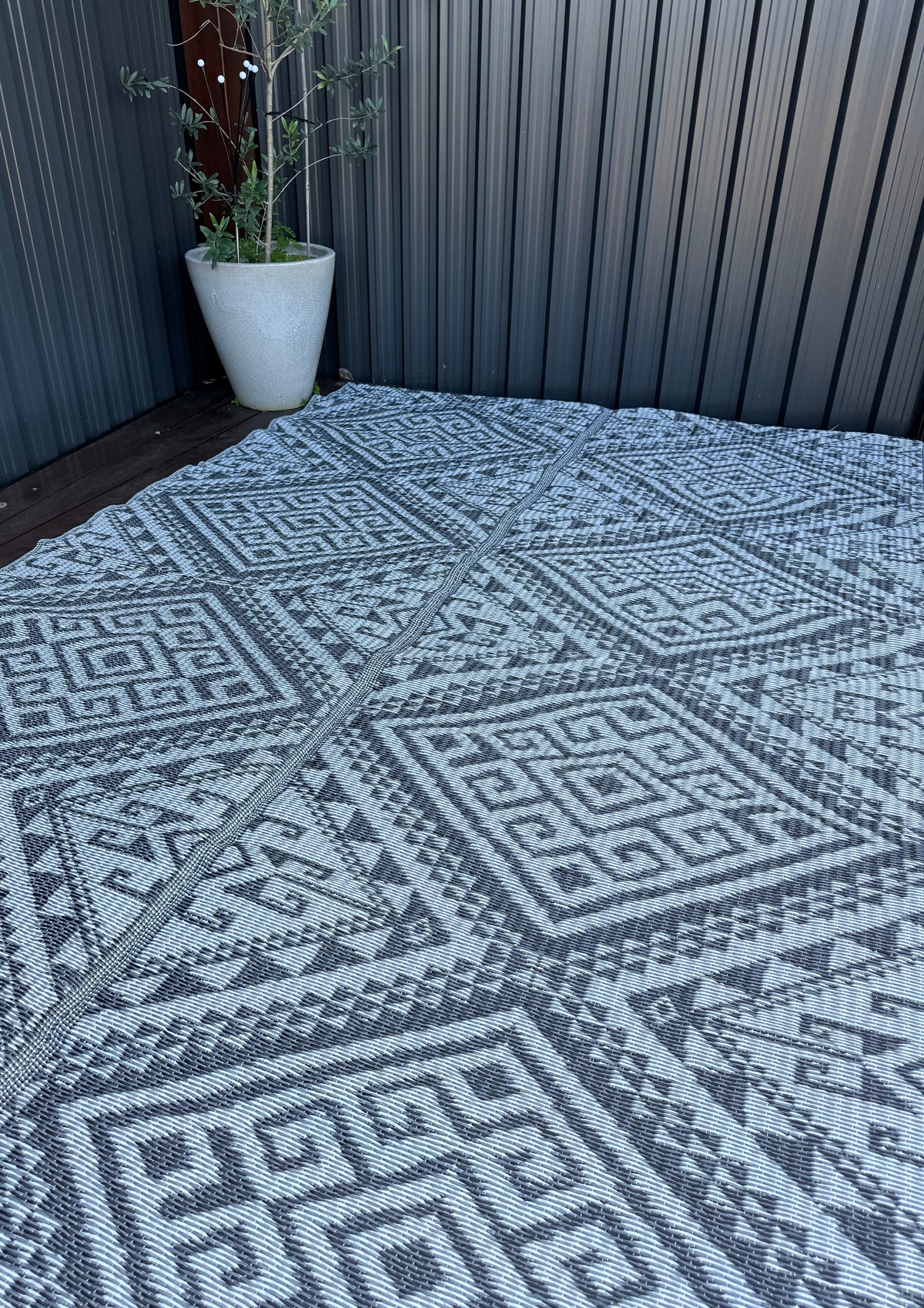 Recycled Outdoor Mat 12 ~ Large - 2.8 x 2.8m