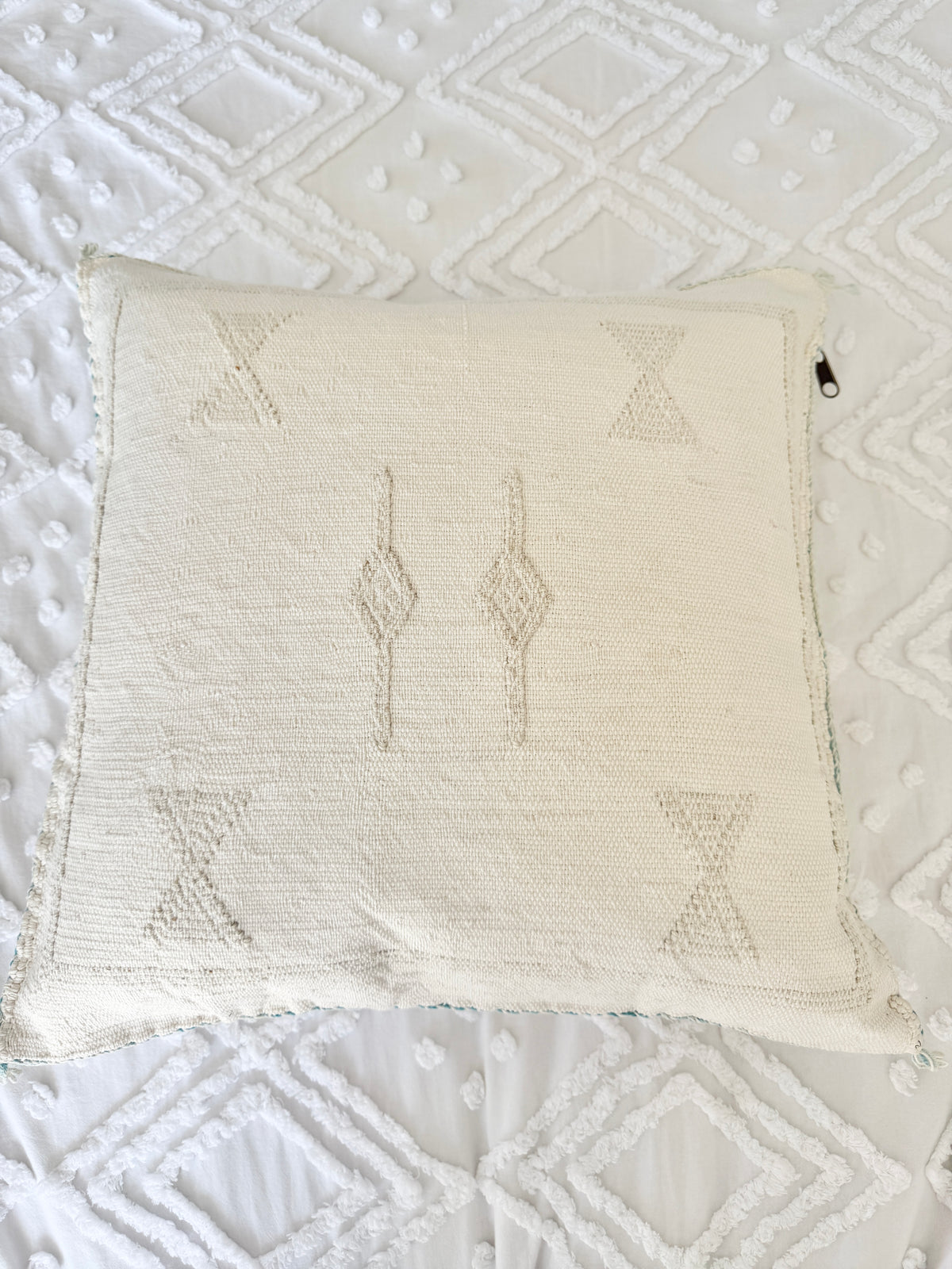 Cactus Silk Square Cover - Sq225