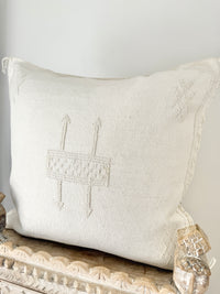 Cactus Silk Square Cover - Sq222