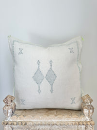 Cactus Silk Square Cover - Sq260