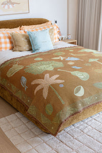 Gabrielle Diamantis Throw Summer Lovin