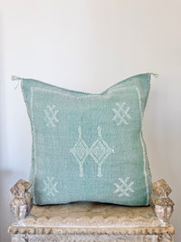 Cactus Silk Square Cover - Sq326