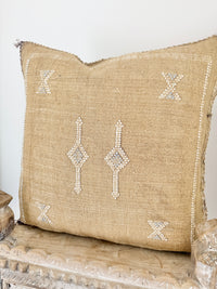 Cactus Silk Square Cover - Sq280