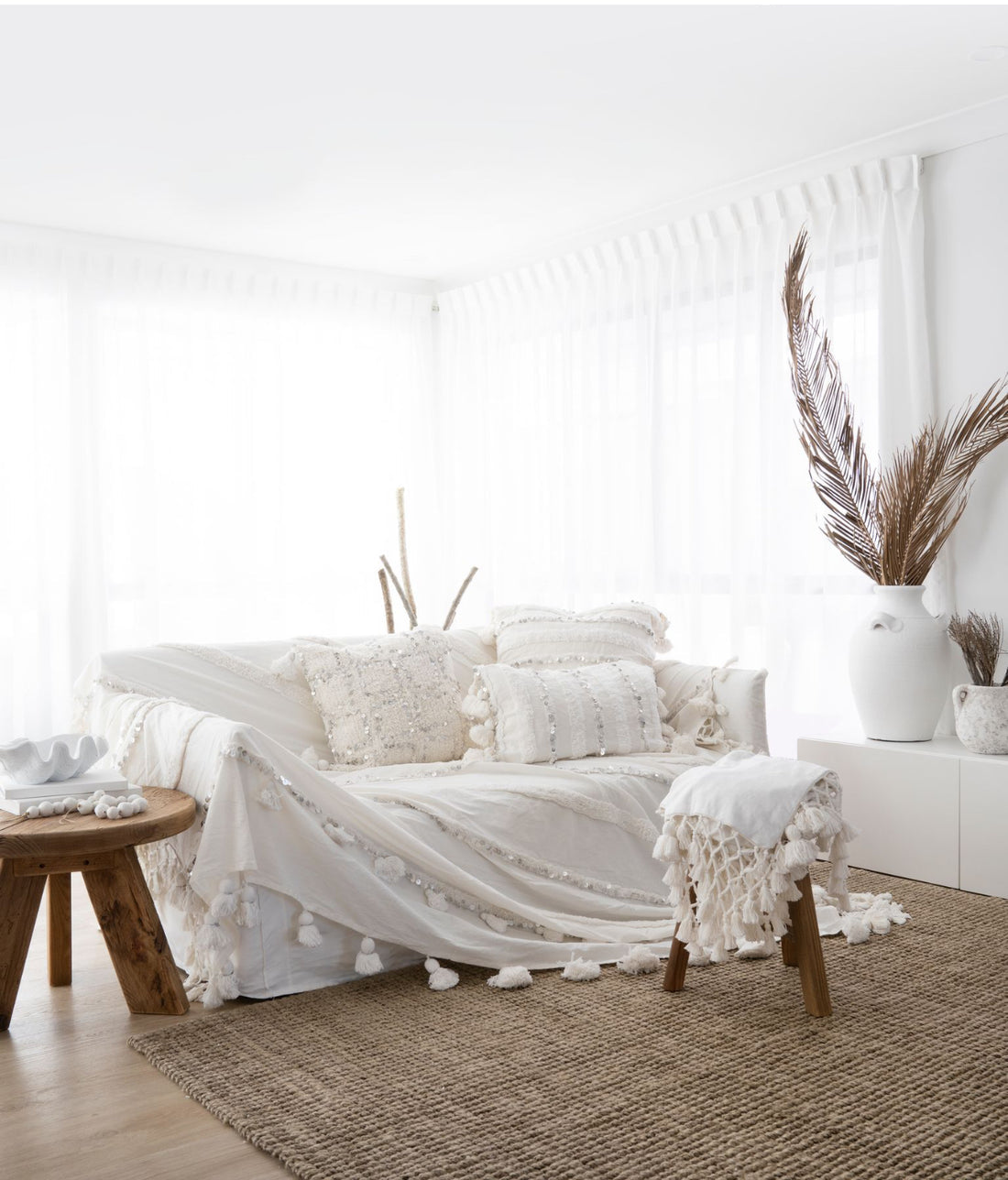 Harper Moroccan Wedding Throw – White