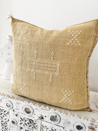 Cactus Silk Square Cover - Sq384