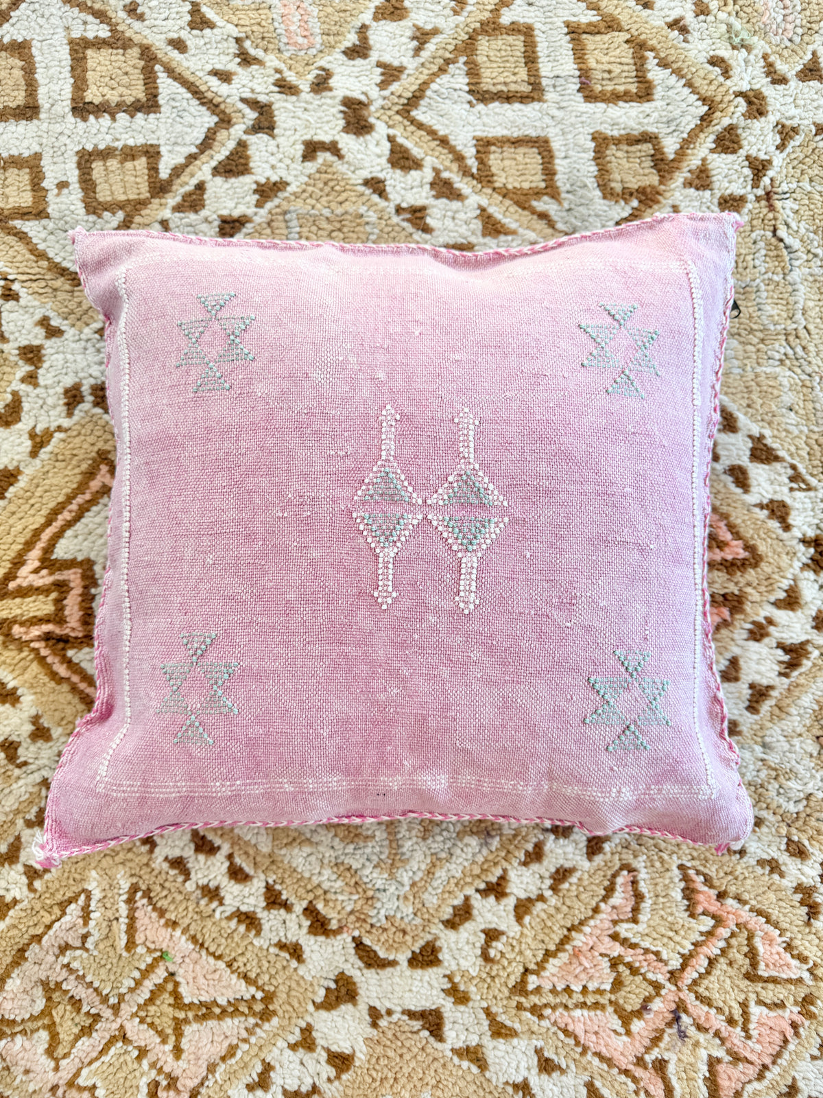 Cactus Silk Square Cover - Sq408