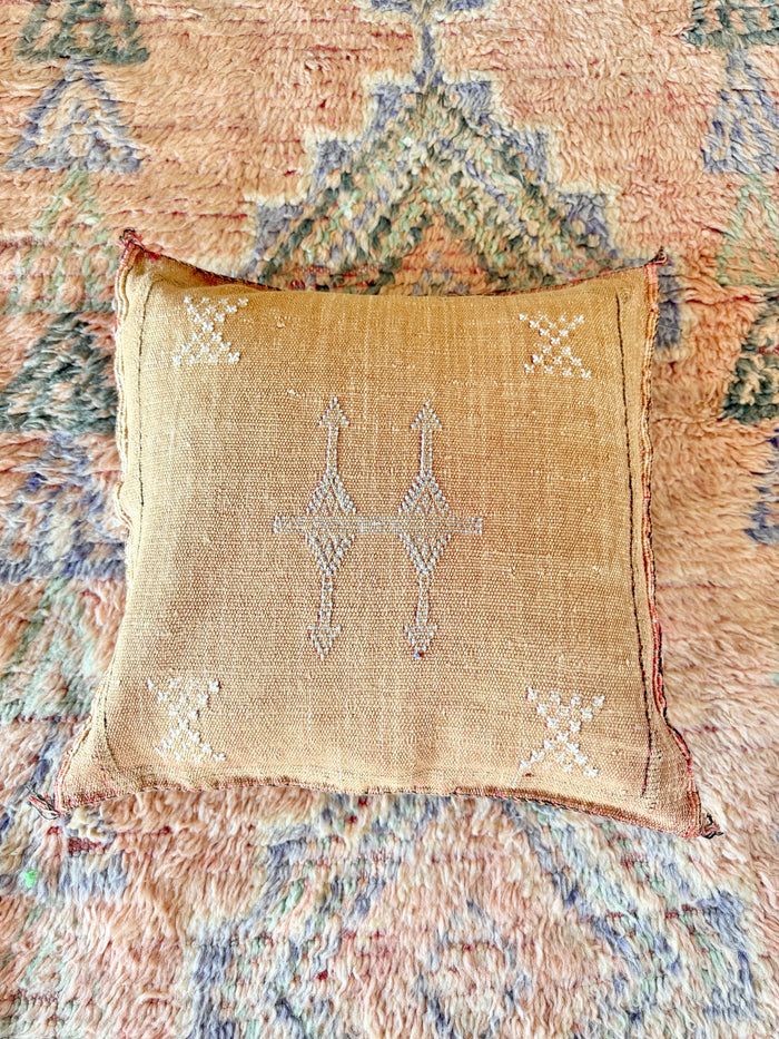 Cactus Silk Square Cover - Sq344