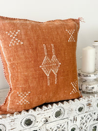 Cactus Silk Square Cover - Sq472