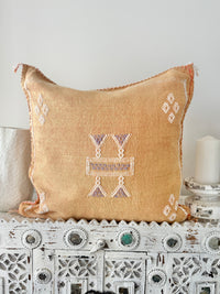 Cactus Silk Square Cover - Sq436