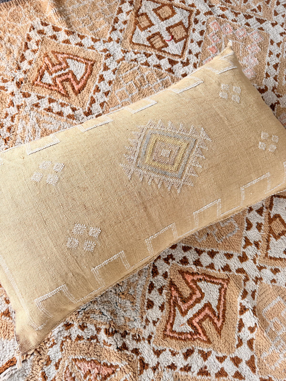 Cactus Silk Large Lumbar Cushion LL19