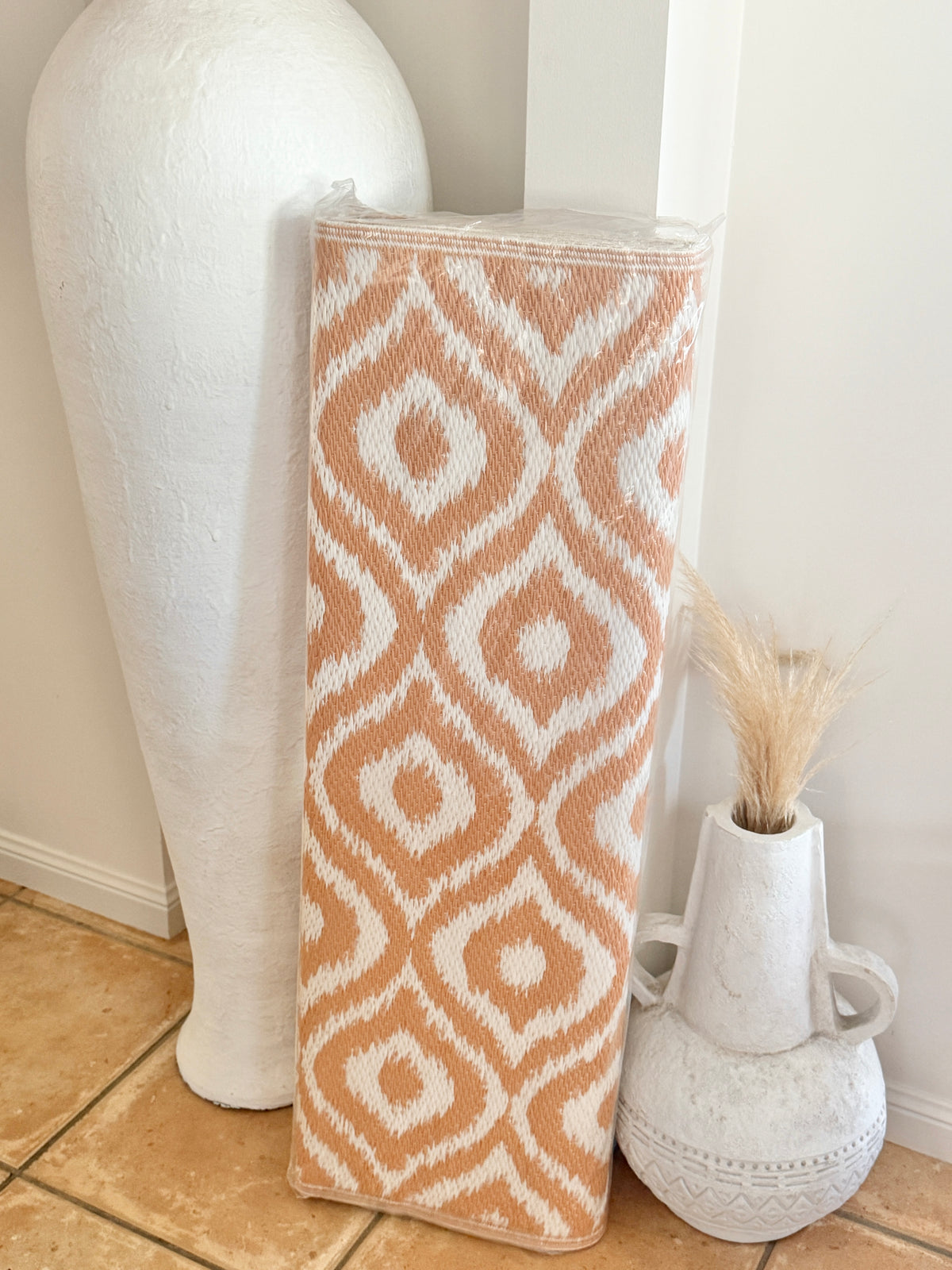 Recycled Outdoor Mat 17 Teardrop ~ Med 1.8 X 2.8