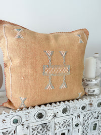 Cactus Silk Square Cover - Sq431